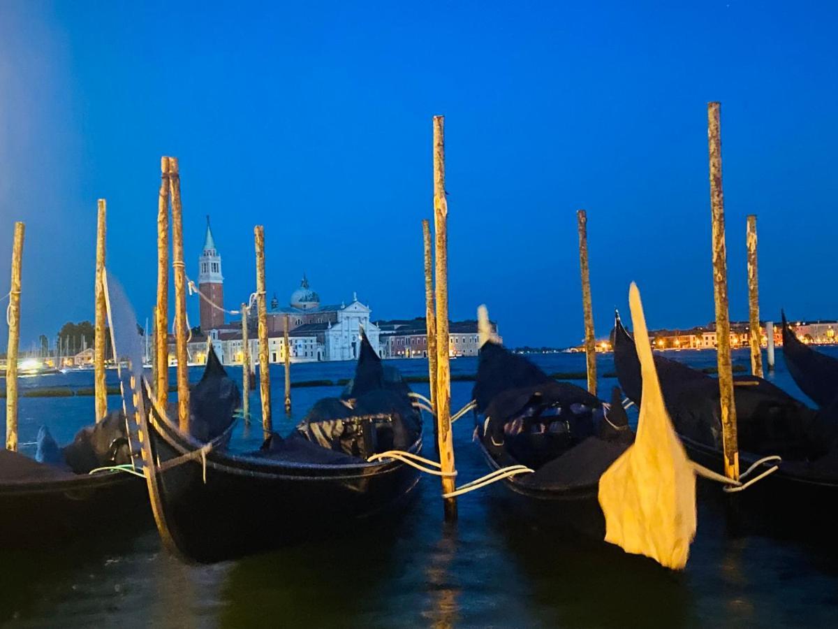 Multiproprieta Venezia Lägenhet Exteriör bild